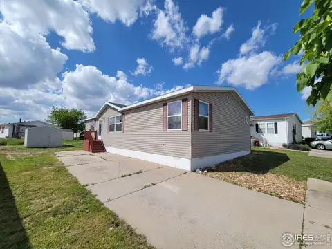4121 Saltgrass Ln, Evans, CO 80620