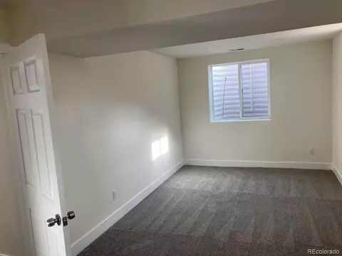7010 Warren Dr, Denver, CO 80221 photo 10