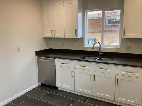 7010 Warren Dr, Denver, CO 80221 photo 5