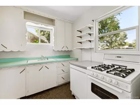 Undisclosed, Edgewater, CO 80214 photo 10