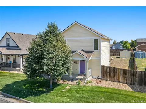 2732 Quarterland St, Strasburg, CO 80136