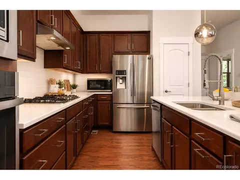 Kitchen - 10080 E 59th Dr, Denver, CO 80238 photo 3 of 6