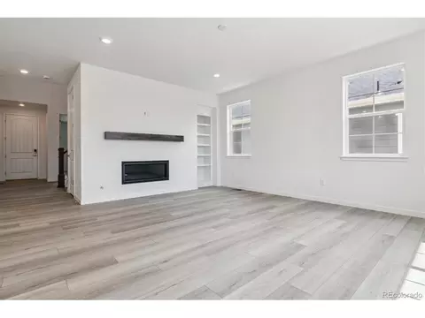 24778 E 40th Ave, Aurora, CO 80019 photo 10