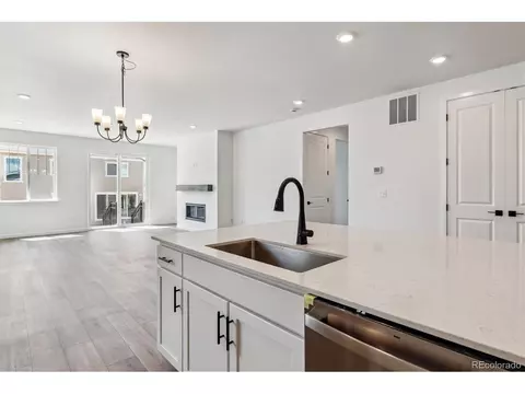 24778 E 40th Ave, Aurora, CO 80019 photo 11