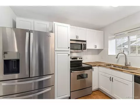 3991 S Carson St #D, Aurora, CO 80014 photo 2