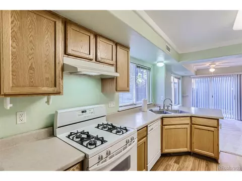 20976 E 39th Ave, Denver, CO 80249 photo 8