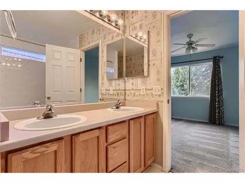 20976 E 39th Ave, Denver, CO 80249 photo 16