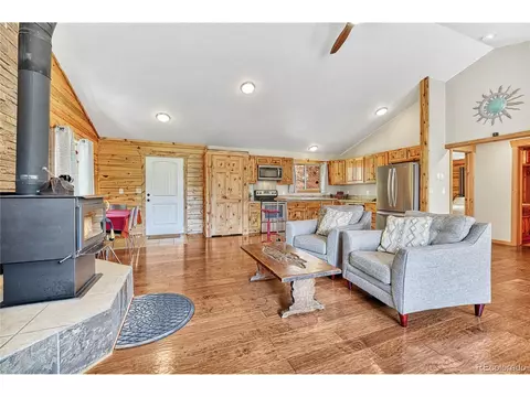 Undisclosed, Divide, CO 80814 photo 11