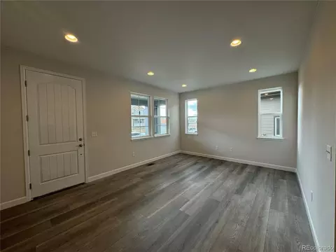 684 Split Rock Dr, Erie, CO 80516 photo 2