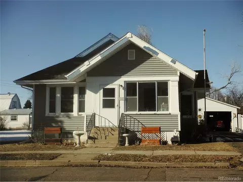 108 4th St, Flagler, CO 80815