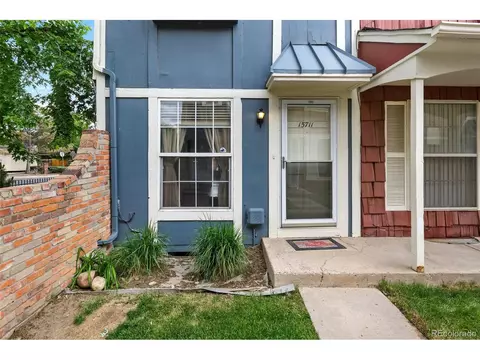 15711 E 13th Pl, Aurora, CO 80011 photo 2