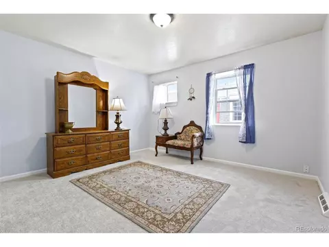 15711 E 13th Pl, Aurora, CO 80011 photo 10