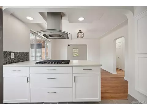 2916 Forest St, Denver, CO 80207 photo 12