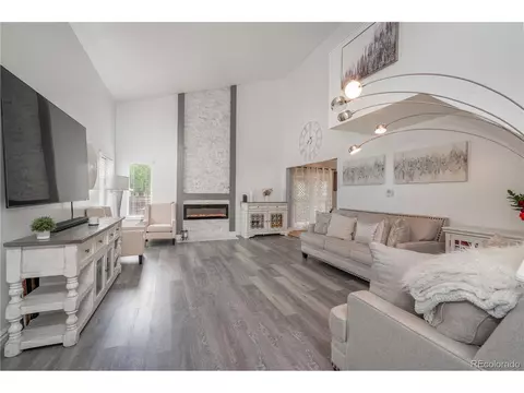 1908 Juniper St, Longmont, CO 80501 photo 1
