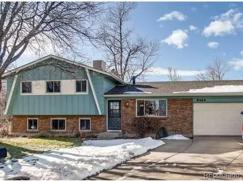 9364 W Girton Pl, Lakewood, CO 80227