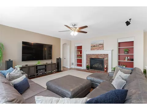 6472 S Kellerman Way, Aurora, CO 80016 photo 11