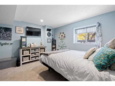 21484 E Crestline Ln, Centennial, CO 80015 photo 32