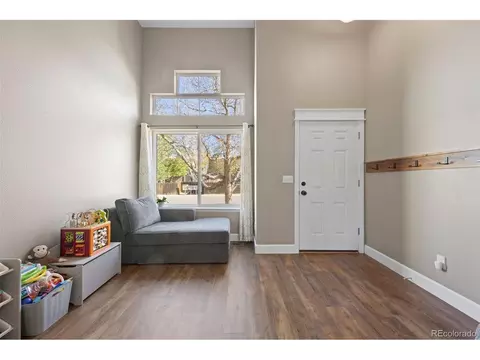 21484 E Crestline Ln, Centennial, CO 80015 photo 8