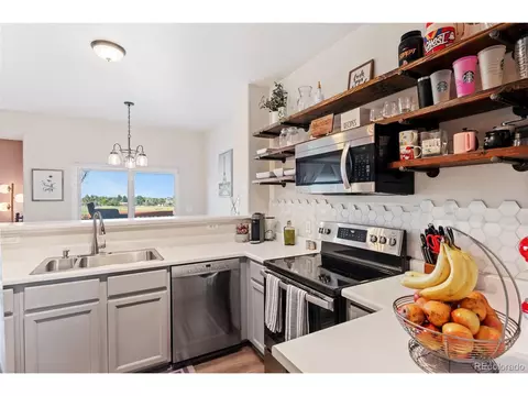 12295 E 2nd Dr, Aurora, CO 80011 photo 7