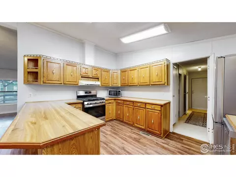 545 E St, Golden, CO 80401 photo 6