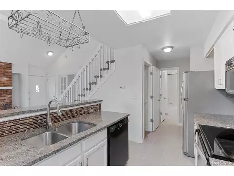 14303 E Dickinson Dr #D, Aurora, CO 80014 photo 11