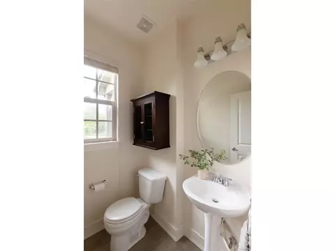 Bath - 7908 E 25th Ave, Denver, CO 80238 photo 1 of 5