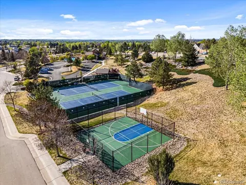 View/Area - 22045 E Hoover Dr, Aurora, CO 80016 photo 4 of 5