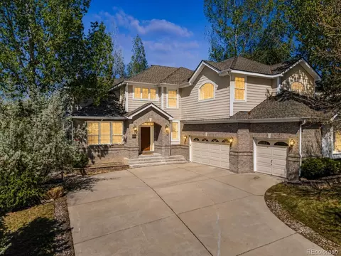 22045 E Hoover Dr, Aurora, CO 80016
