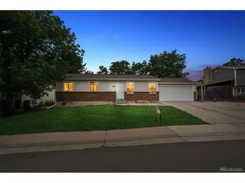10668 W Ida Ave, Littleton, CO 80127