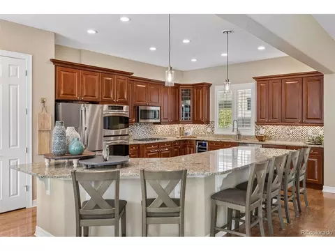 Kitchen - 26881 E Arbor Dr, Aurora, CO 80016 photo 1 of 7
