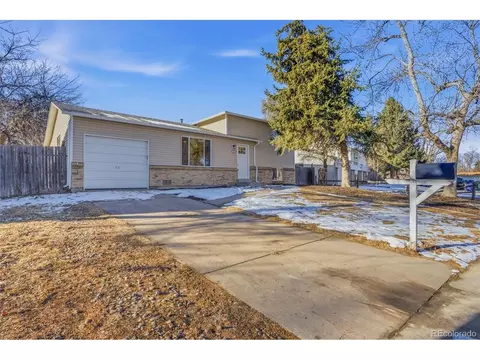 15636 E Floyd Ave, Aurora, CO 80013 photo 2