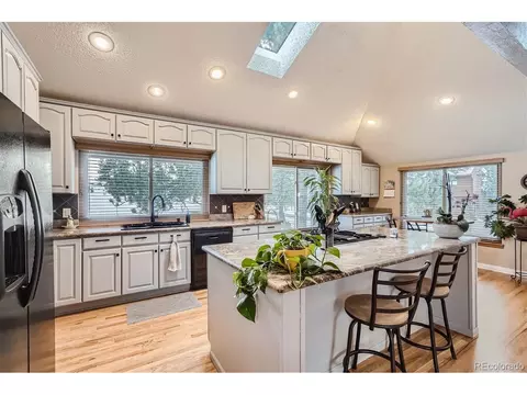 1527 Shooting Star Dr, Golden, CO 80401