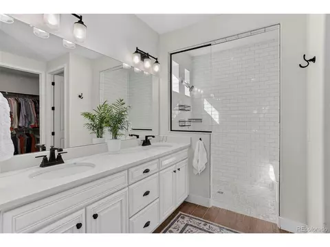 Bath - 20392 E 53rd Dr, Denver, CO 80249 photo 1 of 4