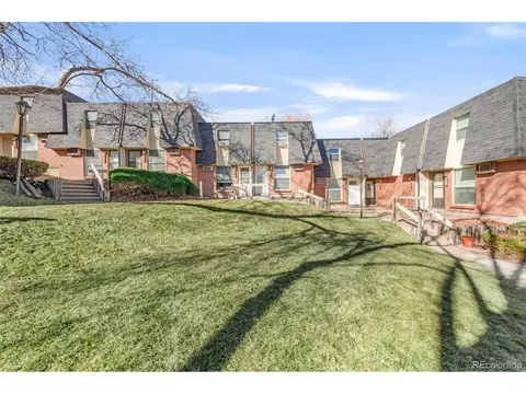 5815 S Pearl St, Centennial, CO 80121