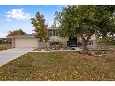7130 S Penrose Ct, Littleton, CO 80122
