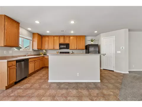 Kitchen - 18948 E 58th Ave, Denver, CO 80249 photo 1 of 2