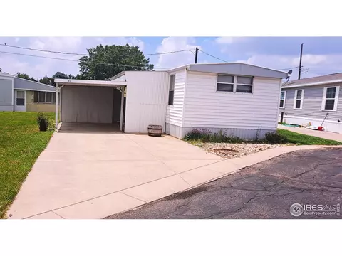2200 37th St #71, Evans, CO 80620