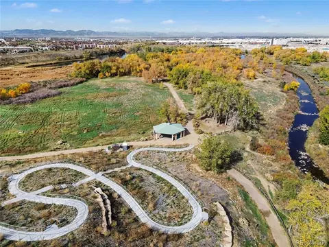 View/Area - 11229 E 25th Dr, Aurora, CO 80010 photo 2 of 2