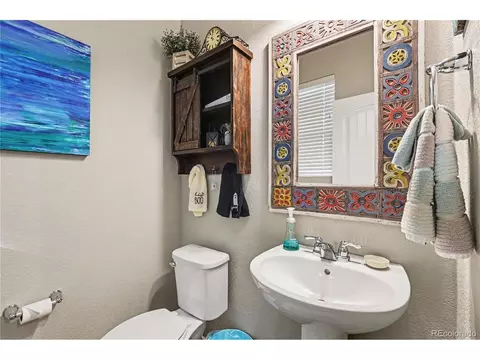 Bath - 11229 E 25th Dr, Aurora, CO 80010 photo 1 of 4