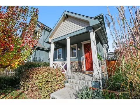Exterior - 11229 E 25th Dr, Aurora, CO 80010 photo 6 of 8