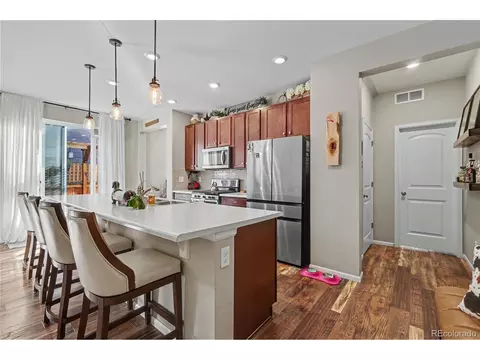 Kitchen - 11229 E 25th Dr, Aurora, CO 80010 photo 3 of 4