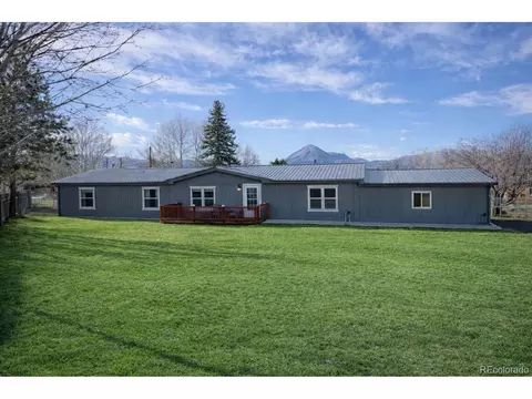 902 Willis Ave, La Veta, CO 81055