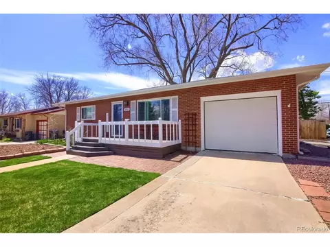 6597 Iris Way, Arvada, CO 80004 photo 2