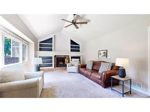 982 E 130th Cir, Thornton, CO 80241 photo 2