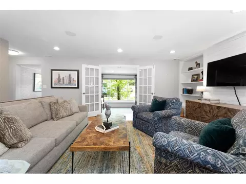 2350 E Flora Pl, Denver, CO 80210 photo 7