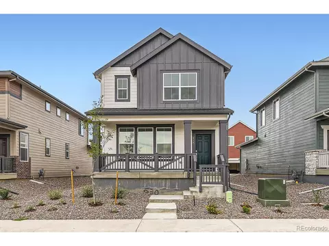 630 Aspen Ave, Bennett, CO 80102 photo 1