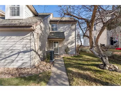 2152 S Victor St #F, Aurora, CO 80014