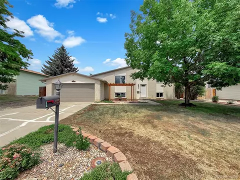 809 W 36th St, Loveland, CO 80538