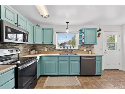 11158 Eudora Cir, Thornton, CO 80233 photo 9