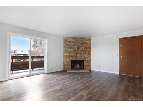 Living - 341 Wright St #204, Lakewood, CO 80228 photo 2 of 3